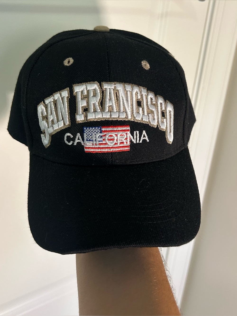 San Francisco California USA Black Graphic Active Hat Adult Unisex NWT